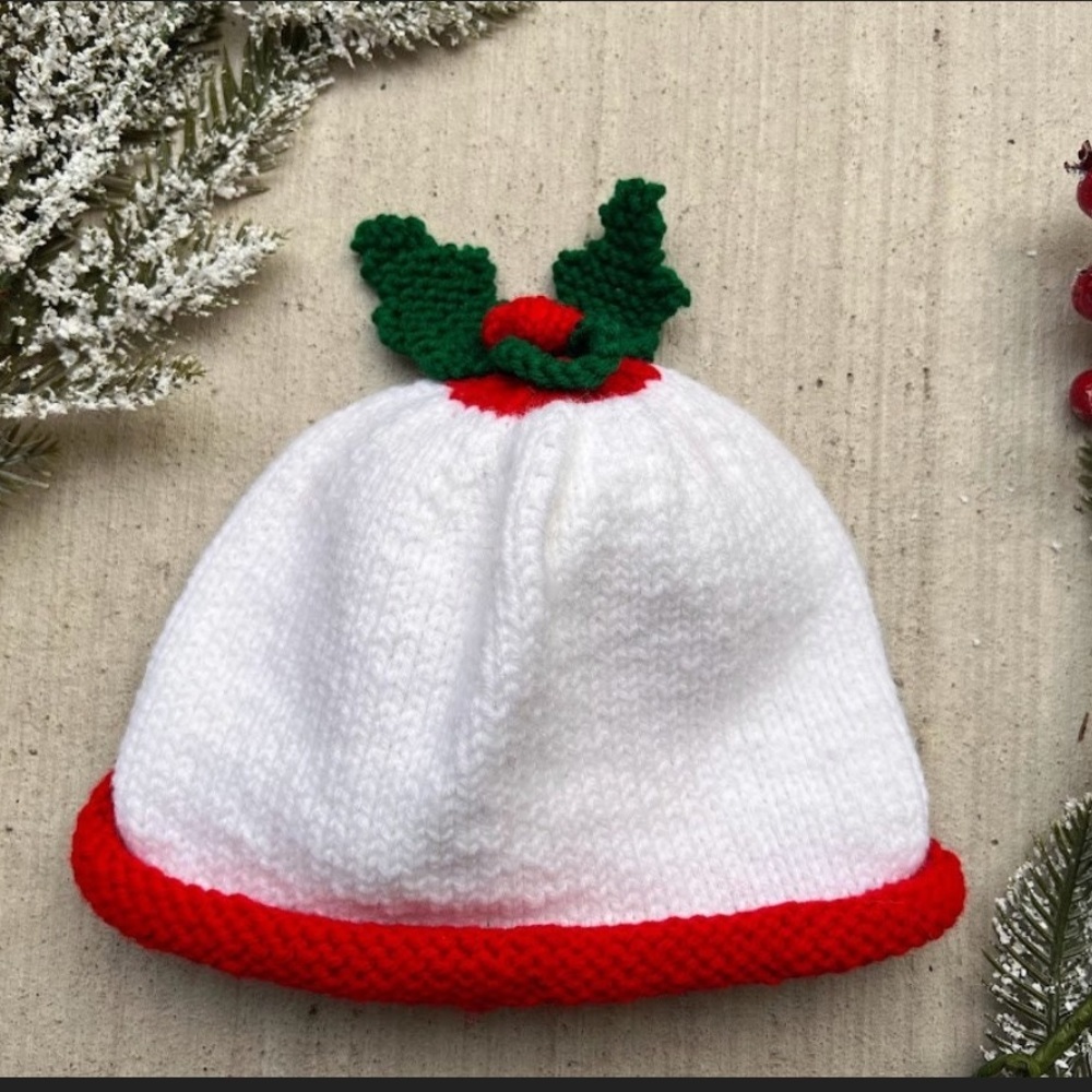 Kids hand knit‎ winter hat - NWOT